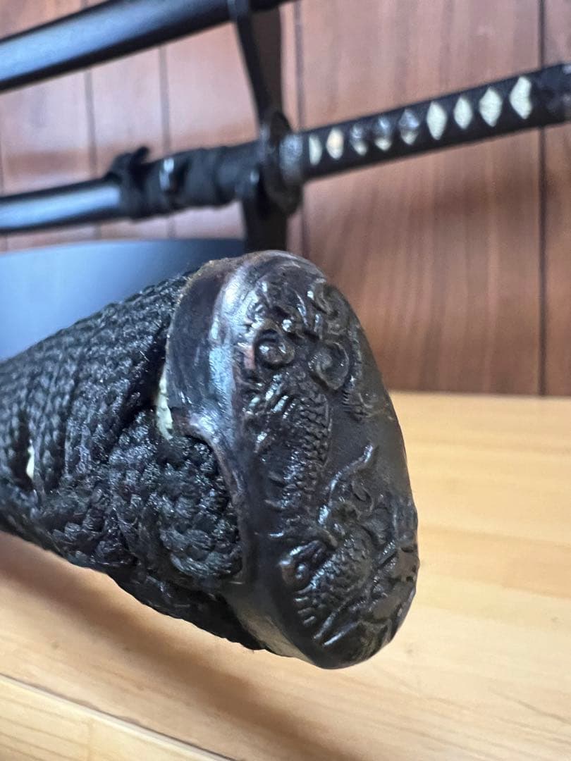 模造刀セット 黒色の柄と白い装飾 2本