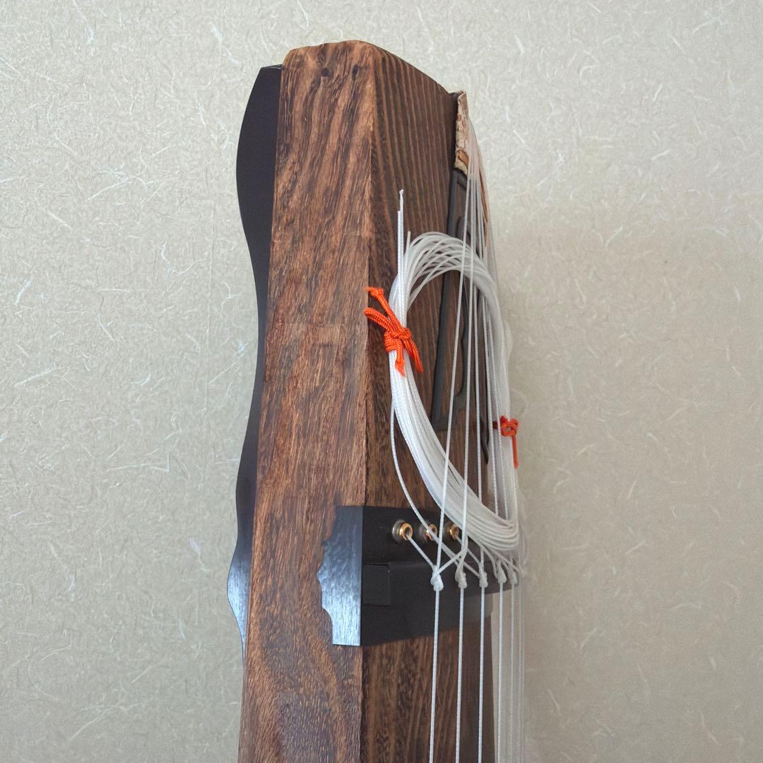 箏　琴　13絃　くり甲　綾杉彫