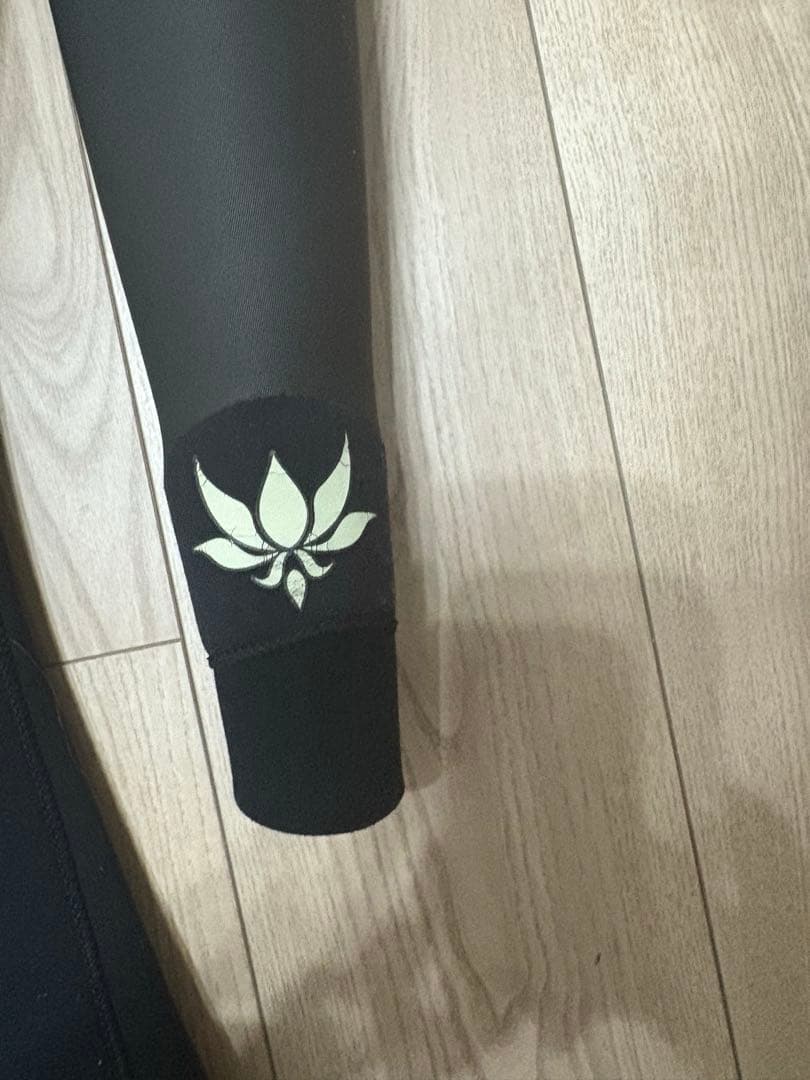 アックスクラシック　ウェットスーツ　5ミリセミドライ