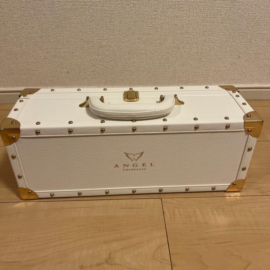 エンジェルシャンパンホワイト 未開封