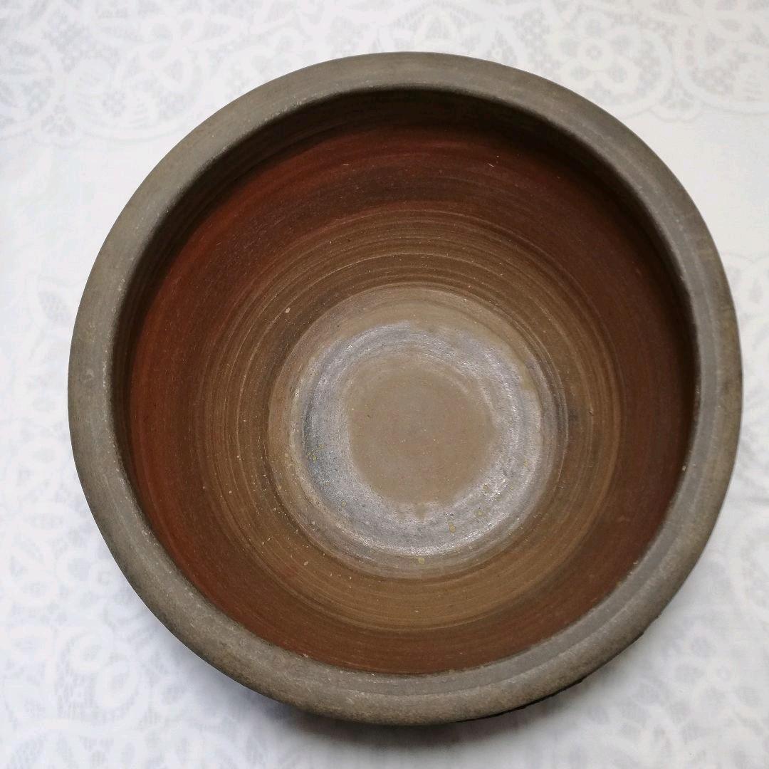 金重分銅印 備前焼 波状文火鉢 メダカ鉢 睡蓮鉢 金魚鉢 容器 水槽 工芸品