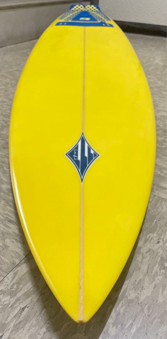 美品　サーフボード6‘5 フィン、コード付き