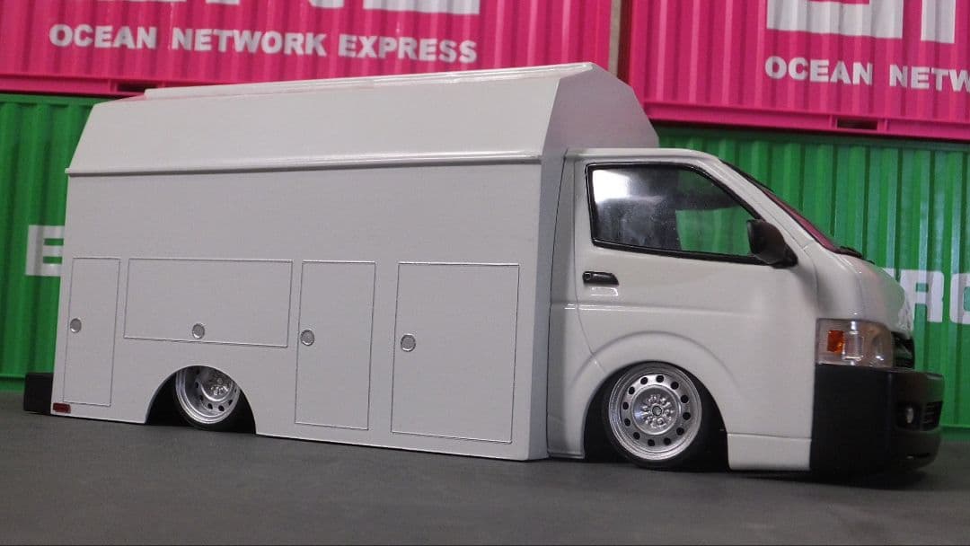 1/24 200系　ハイエース　KUV 仮想USDM 北米仕様　JDM