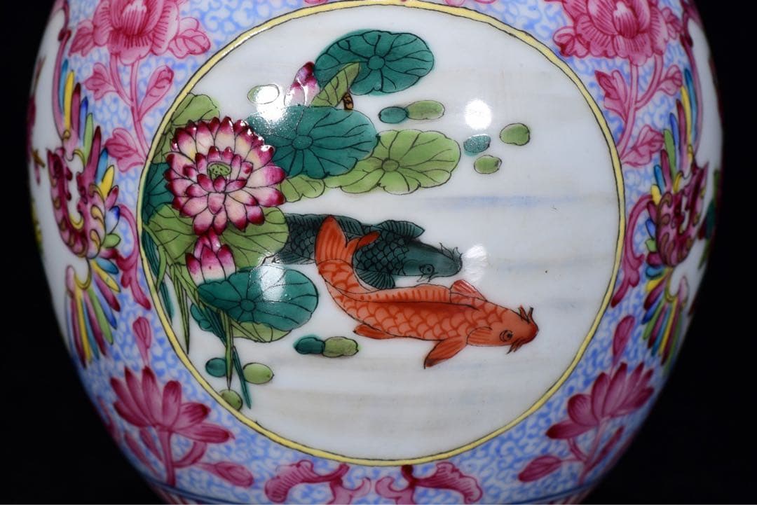 縁起物　珍品　清乾隆年製 粉彩花卉文描金蓋壺　手作り　インテリア　古美術　置物