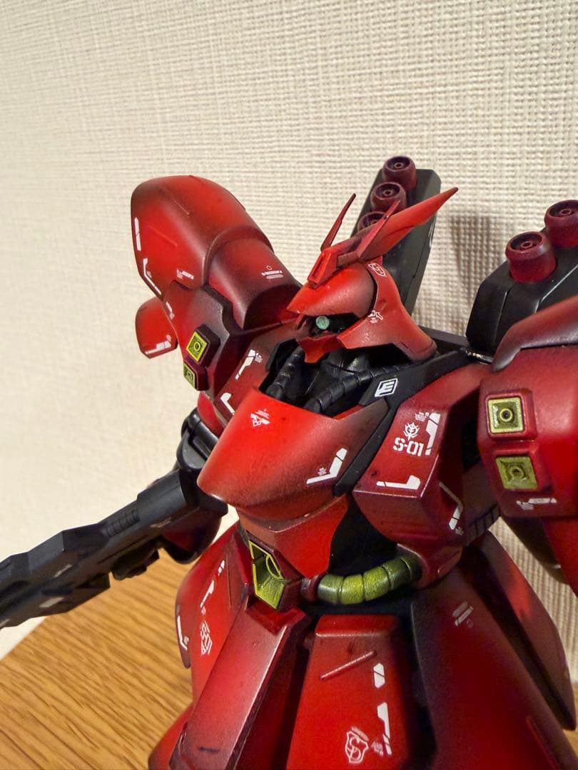 HG ガンプラ サザビー　完成　塗装済