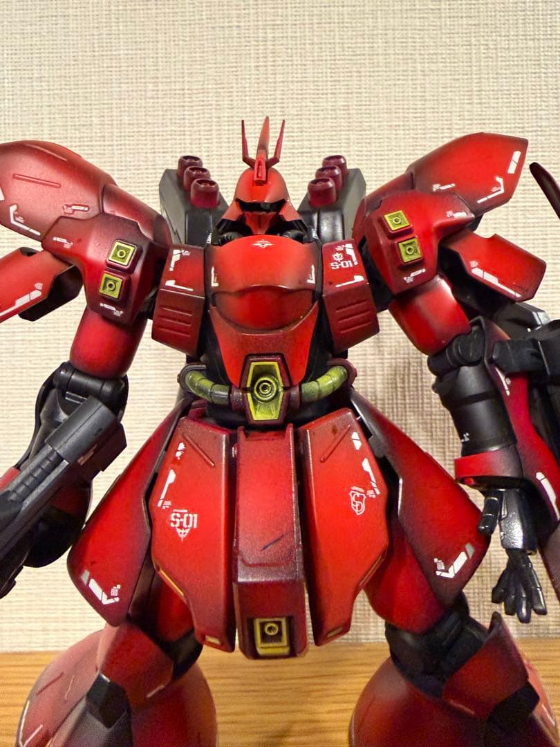 HG ガンプラ サザビー　完成　塗装済