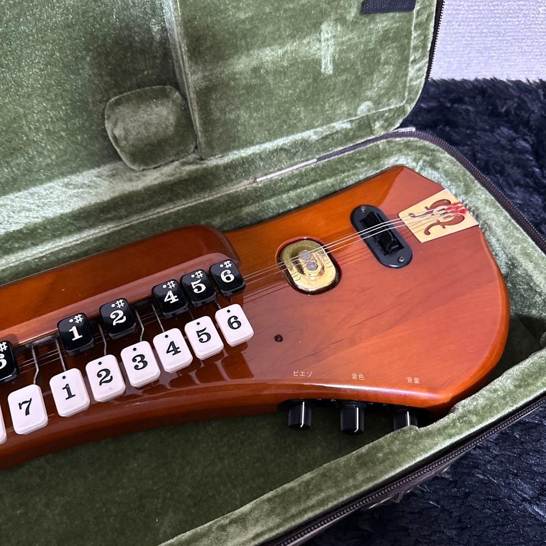 SUZUKI CHK-2 こはく II エレキ大正琴 弦楽器 ケース付属