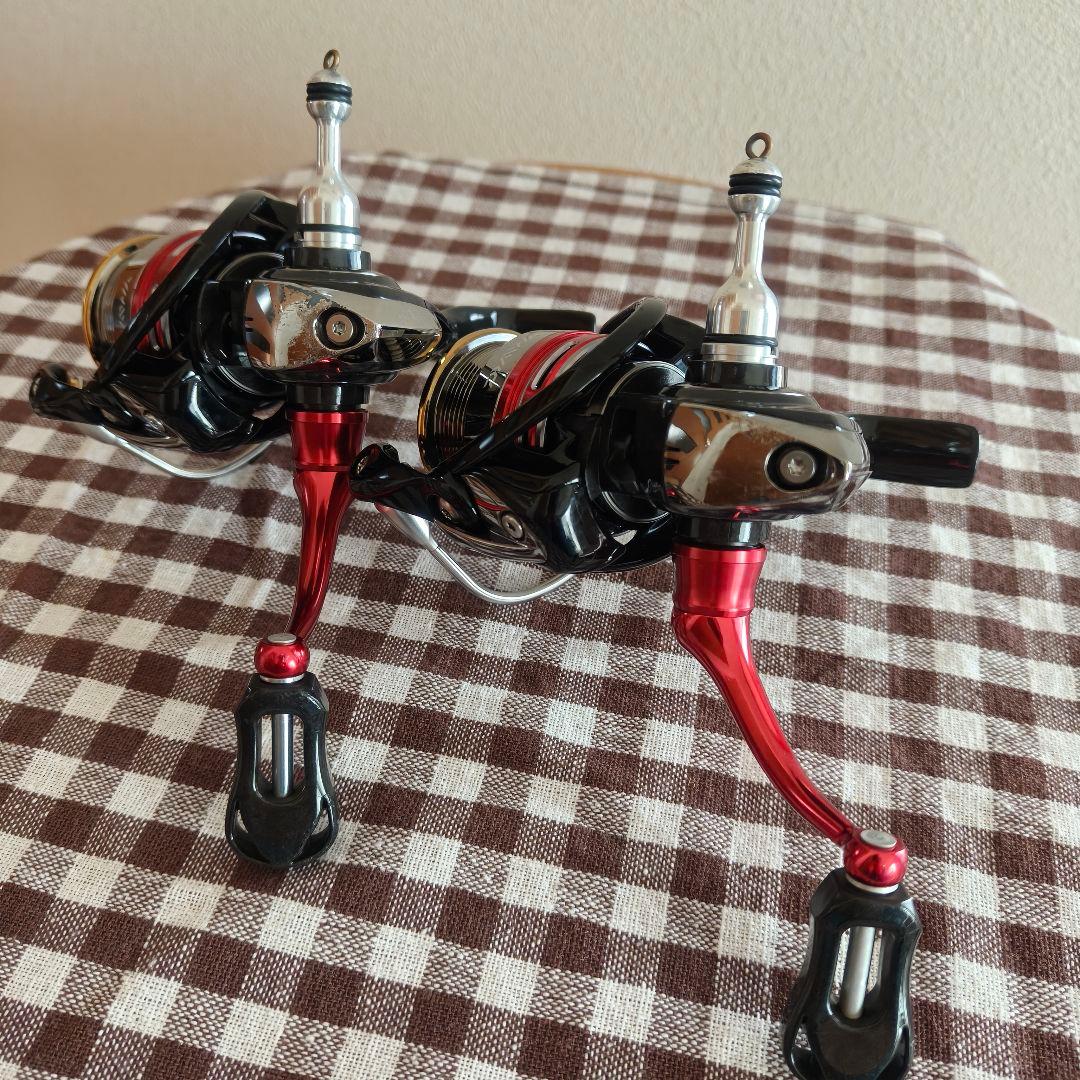 【2台セット】 ダイワ 13イージス2004【軽量リールスタンド付き】AEGIS