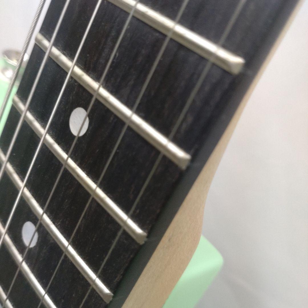 ミントグリーンのテレキャスター