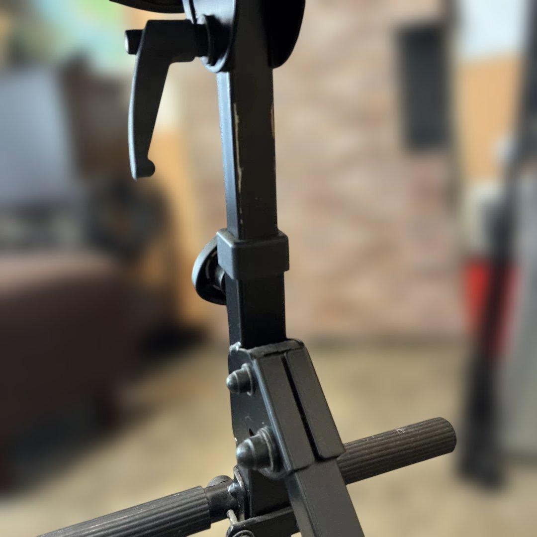 ケーアンドエム K&M 14047 スツール　背もたれ付き　ギター演奏用　椅子