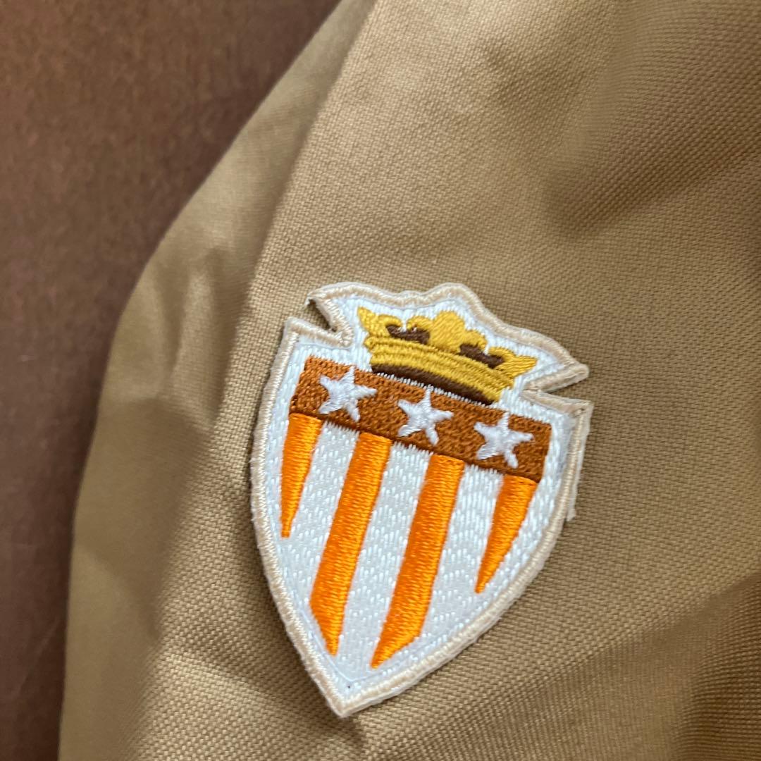 Ellesseレディーススキーウェア