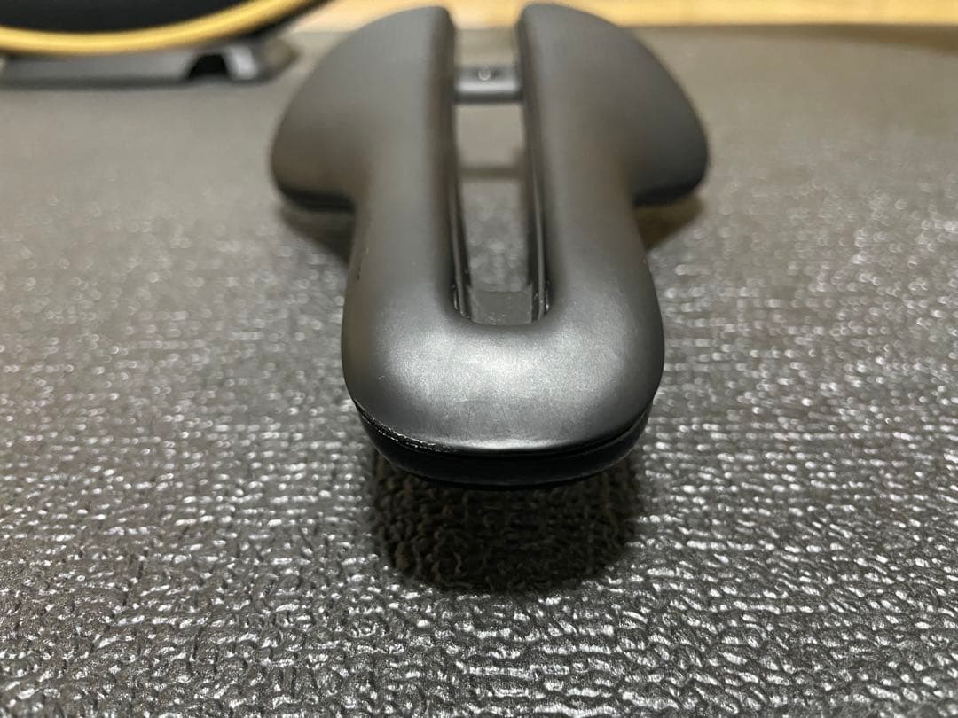 bontrager aeolus pro カーボン サドル 145mm