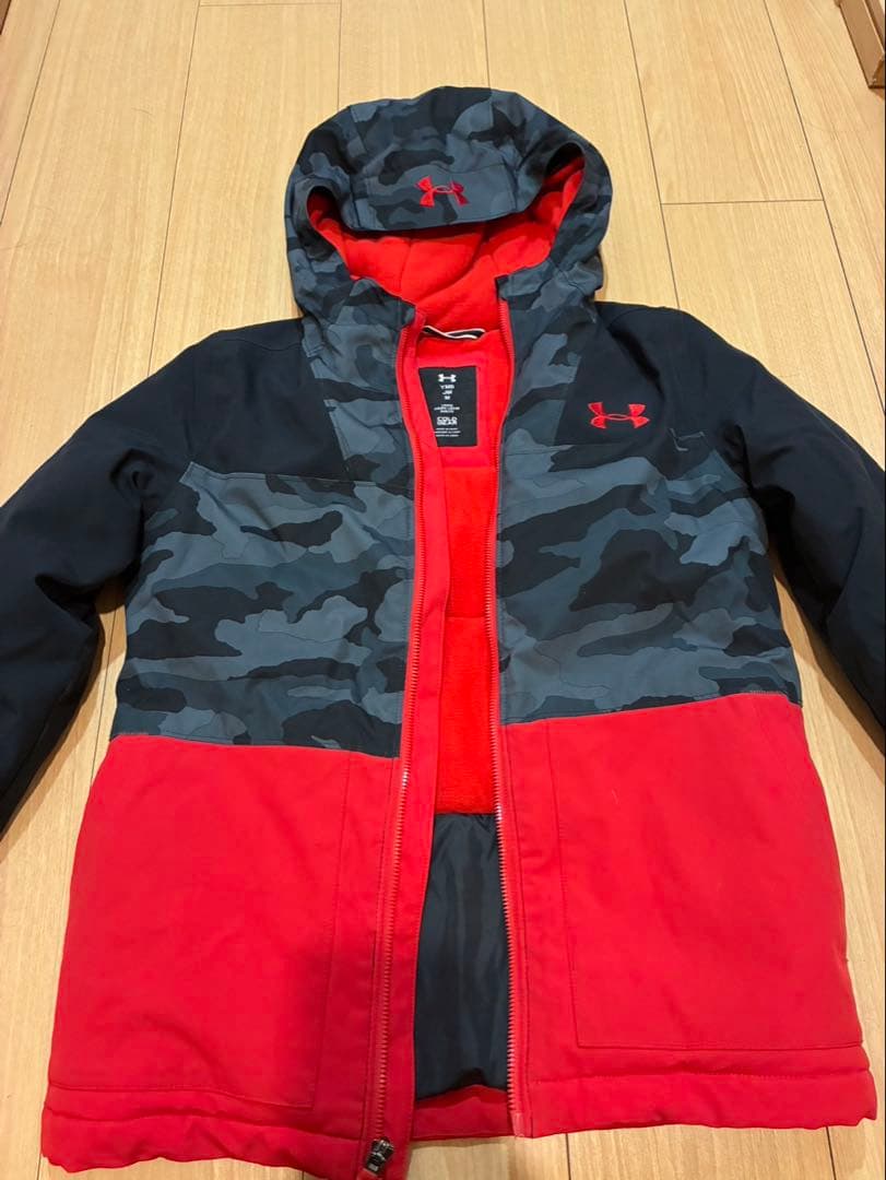 スポーツジャンパー