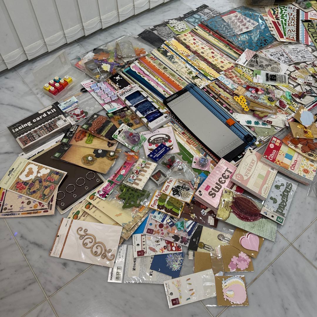 超お得　スクラップブッキング用品大量　12インチペーパー290枚以上　超お得