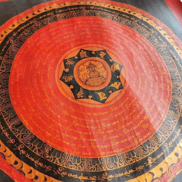 オンマニペメフム　マントラ　曼荼羅　ストゥーパ　：　タンカ　仏画（額縁なし）