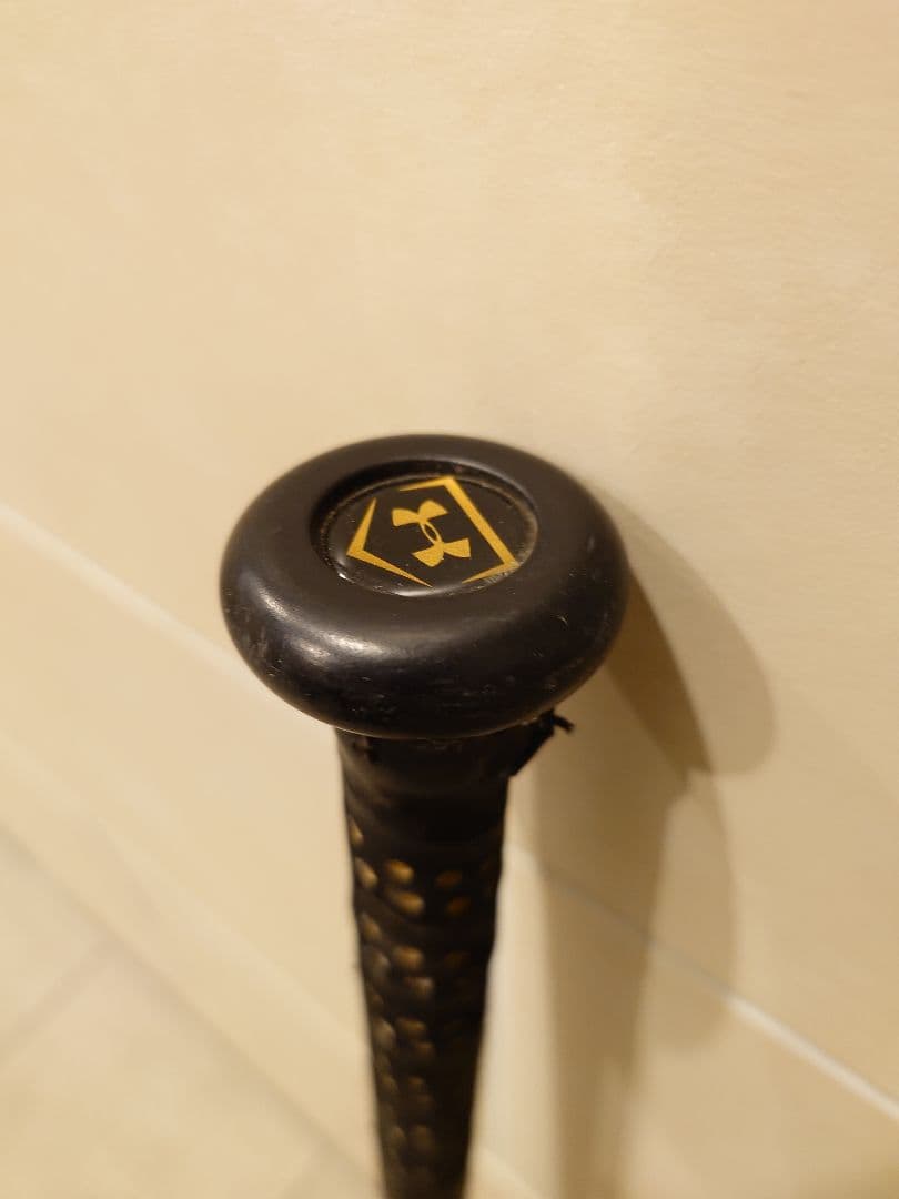 【希少品】アンダーアーマー I WILL 軟式 バット カーボン アイウィル