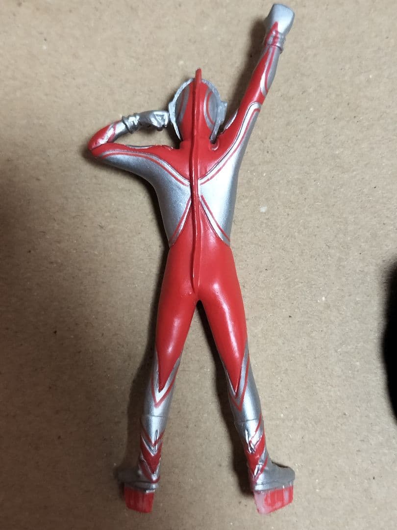 円谷倉庫 帰ってきたウルトラマン初期NGカラーリングver. 検:HG