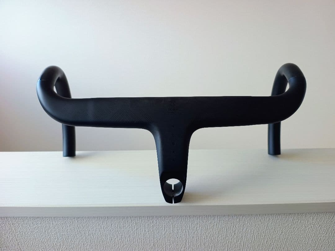 TOSEEK 一体型カーボンハンドルバー　ステム100mm 幅38mm 未使用