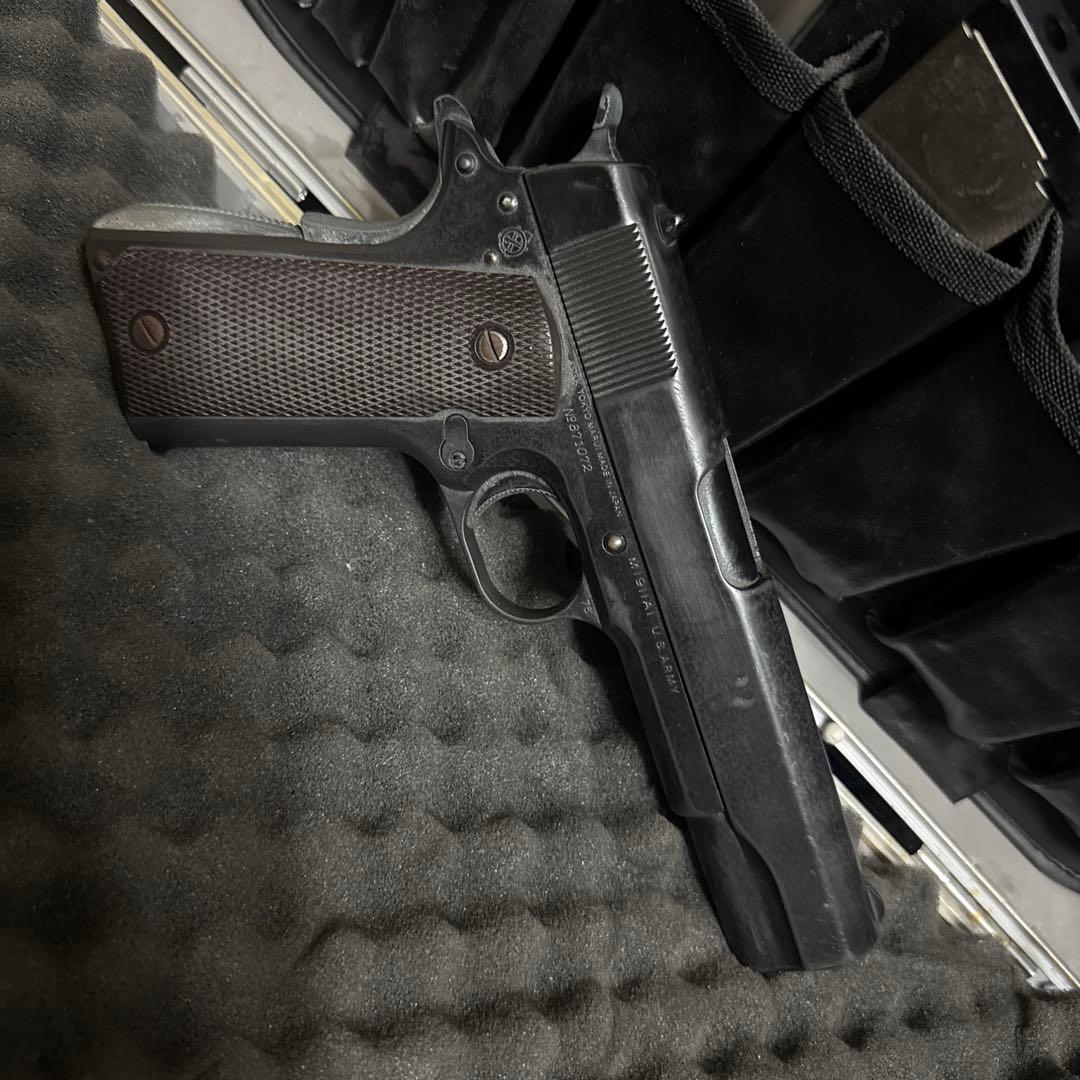 コルトガバメント 1911