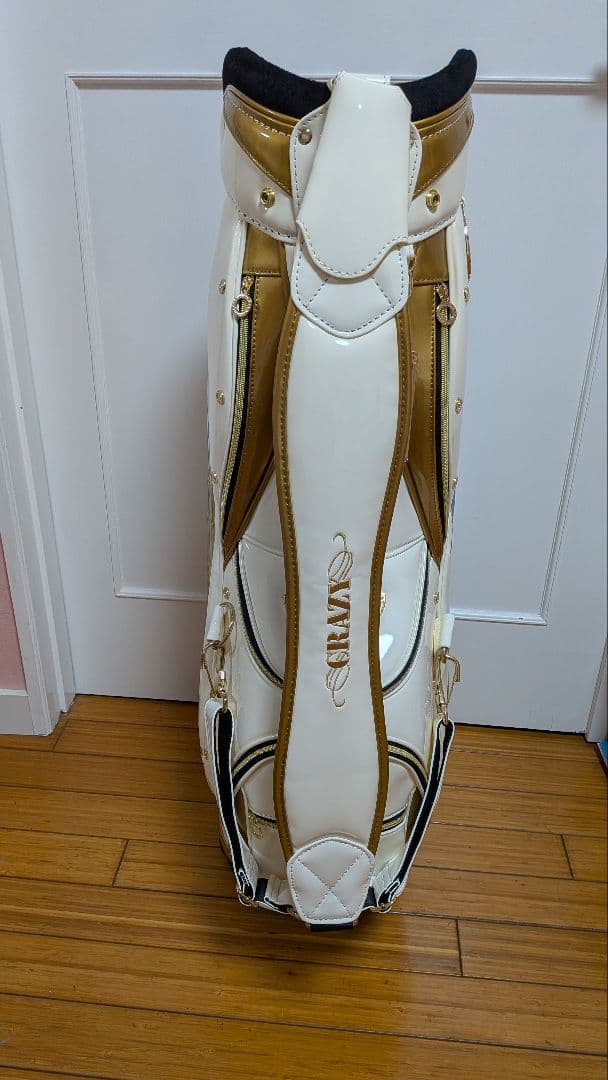 CRAZY スタンド式キャディバッグ「ローズ＆バタフライ」モデル