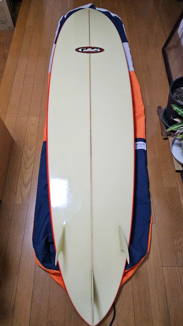 美品ミッドレングスサーフボード ゴードン&スミスGORDON & SMITH