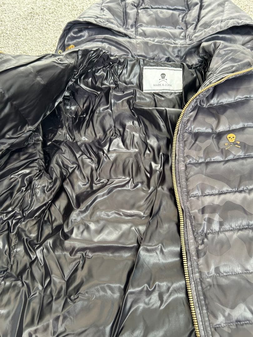 マークアンドロナ　アウター