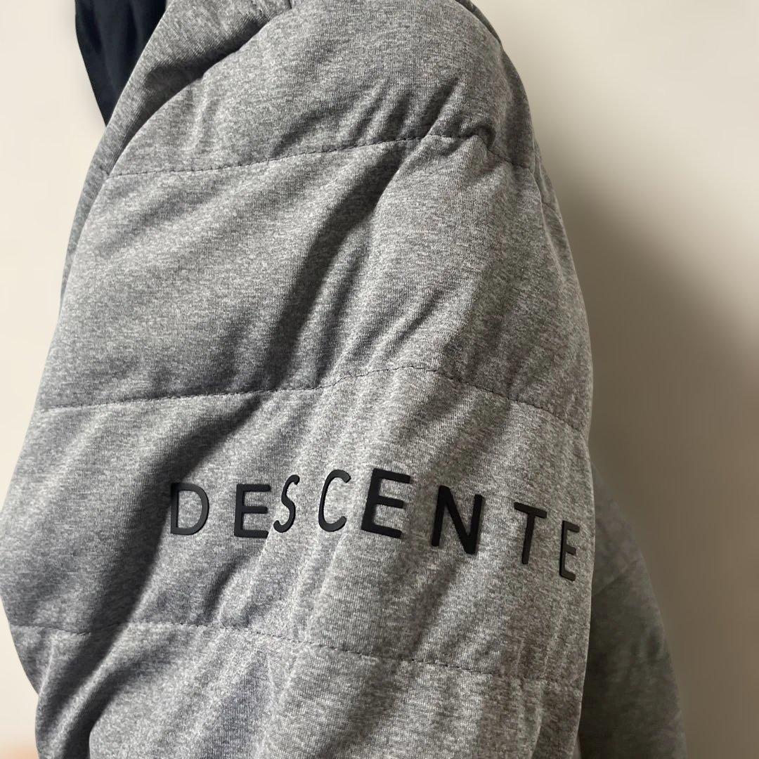 新品未使用　デサントゴルフ　ブルゾン中綿ジャケット　ストレッチ　M