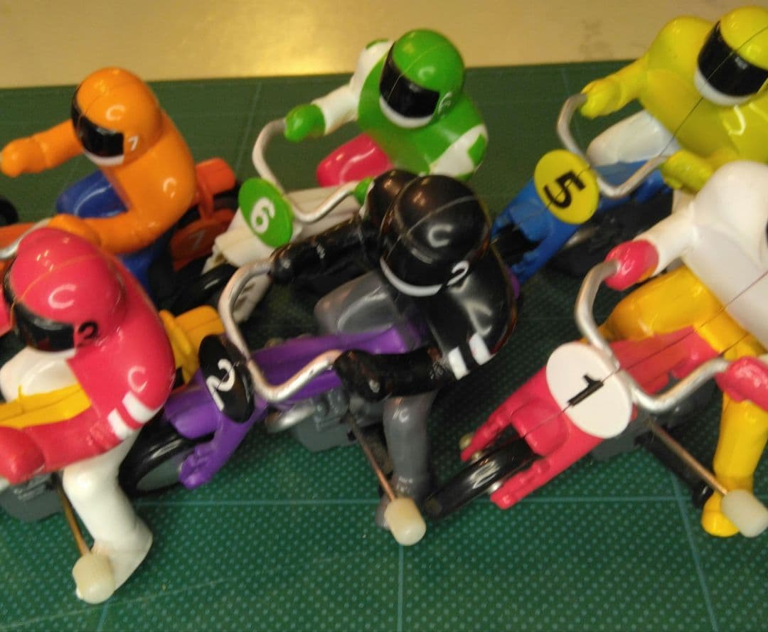 オートレース フィギュア おもちゃ レトロ 1号車~8号車