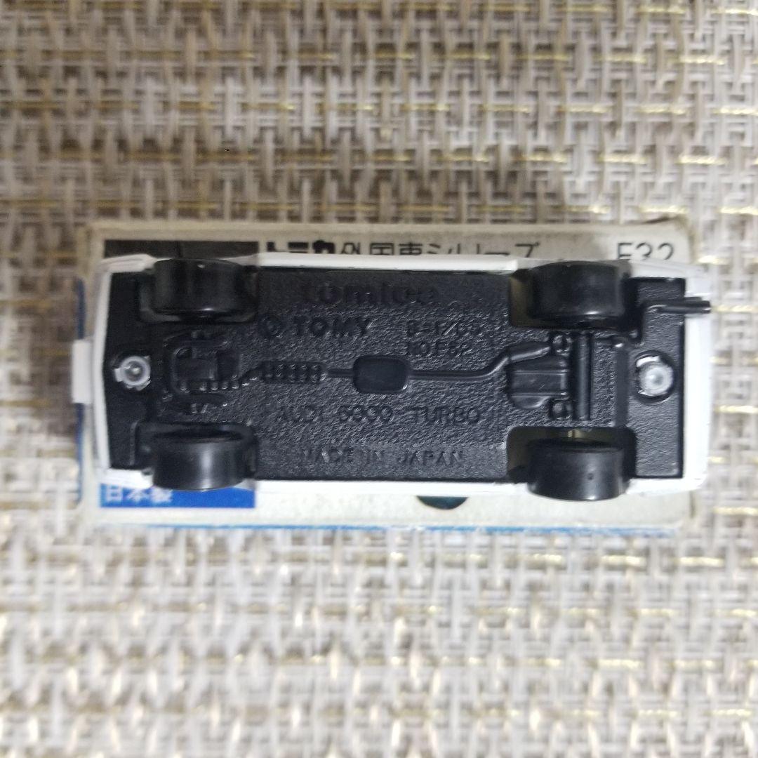 トミカ　青箱　No.F32 アウディ 5000 ターボ　日本製