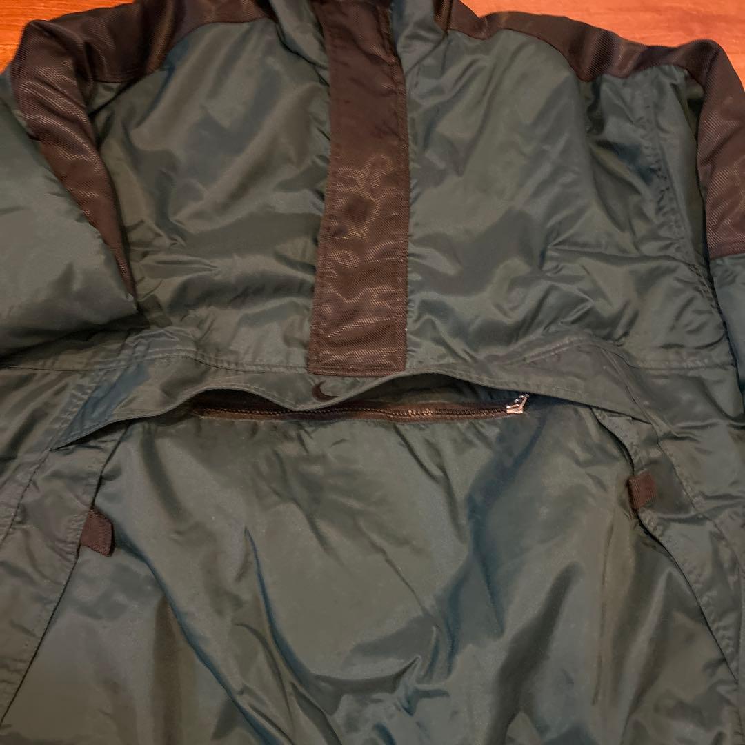 スノーボード　ウェア上下　NIKE SKECHERS バック付き