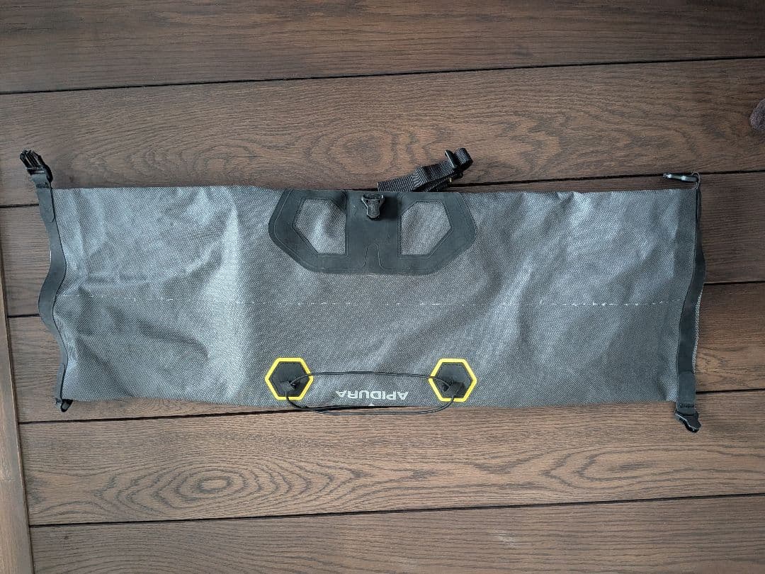 apidura ハンドルバーバッグ9L