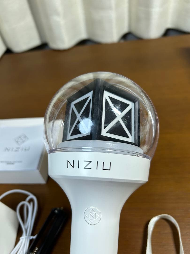 NiziU 公式ペンライト バッグ Tシャツ等 まとめ売り