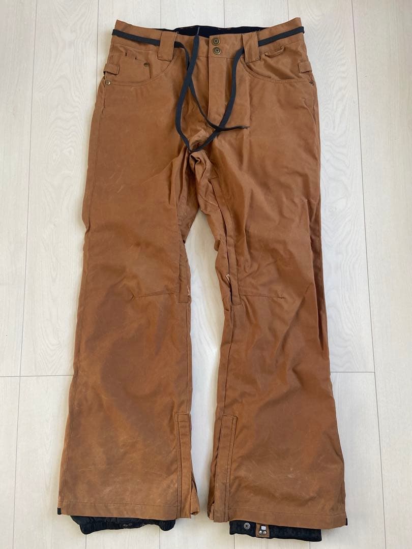 DC スノーボードウェア ネイビーとブラウン、グローブ付き