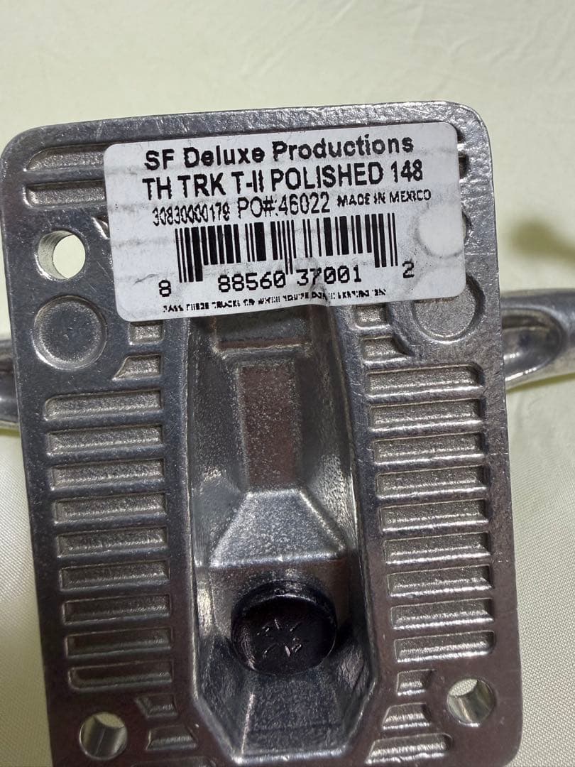 Thunder トラック　T2 サンダー