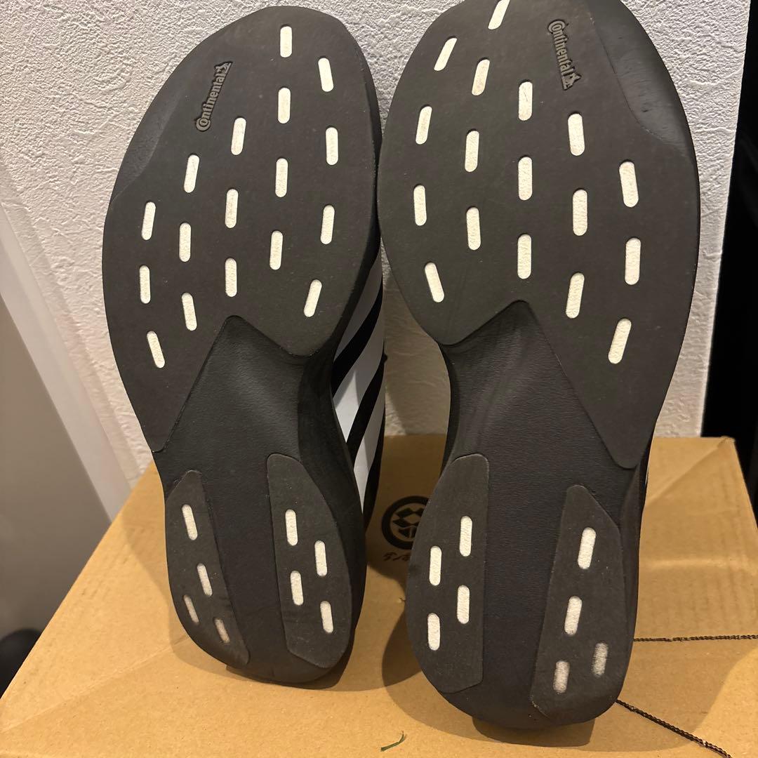 adizero ランニングシューズ ブラック/ホワイト