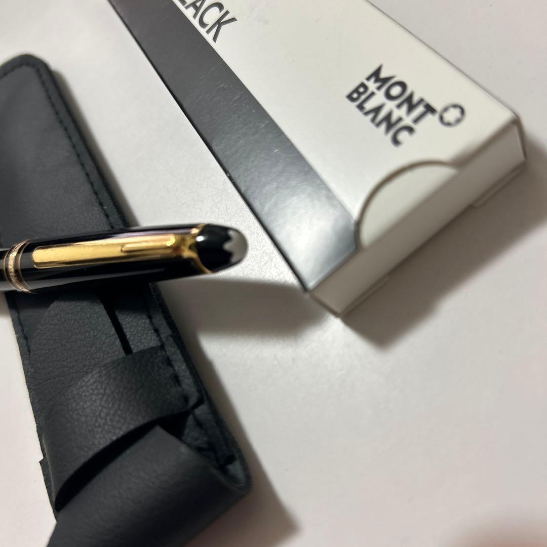 MONT BLANC モンブラン　MYSTERY BLACK ボールペン