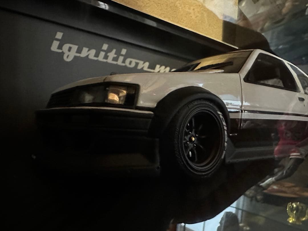 ignition.model 1/18 RWB AE86 エンジン付き