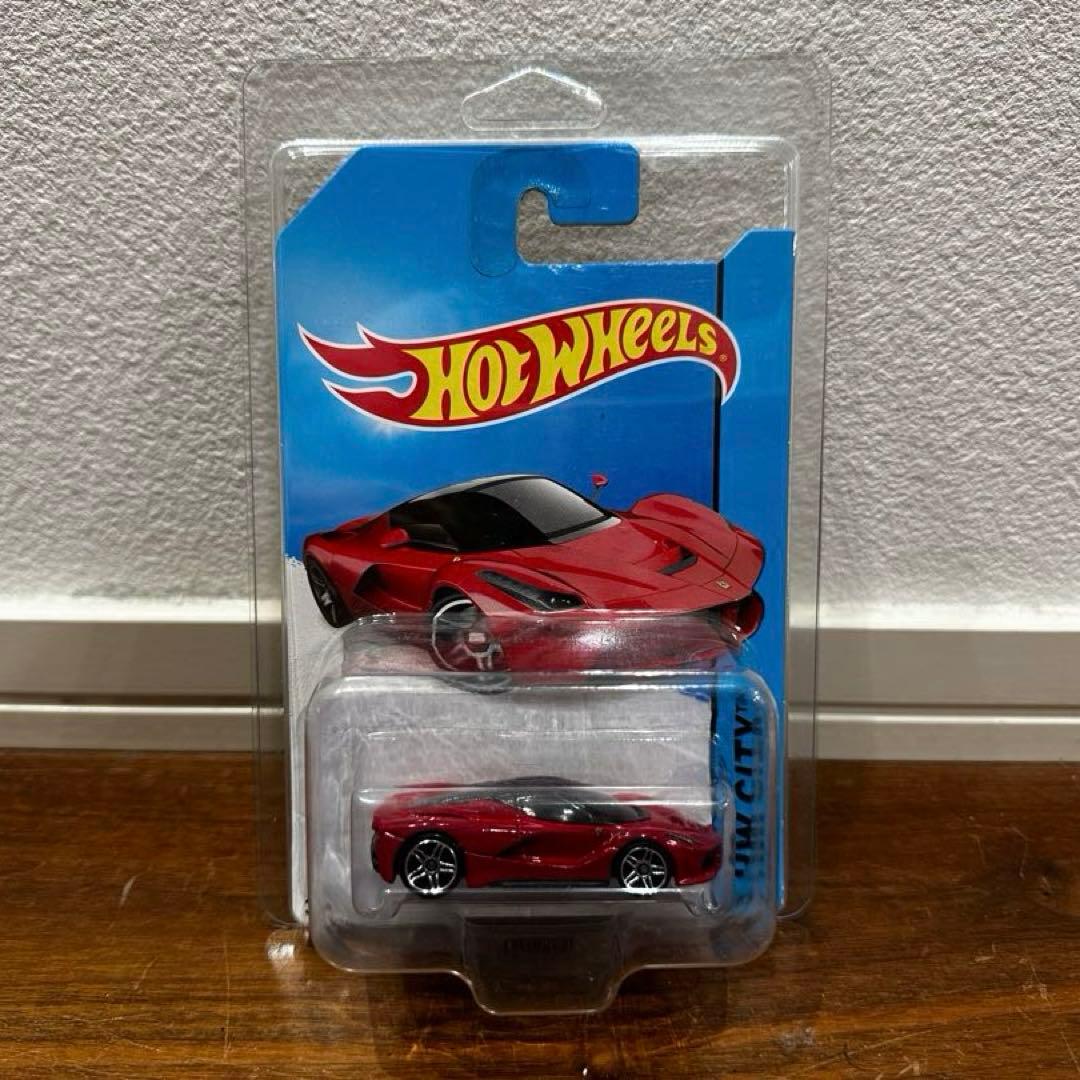 ホットウィール フェラーリ ラフェラーリ