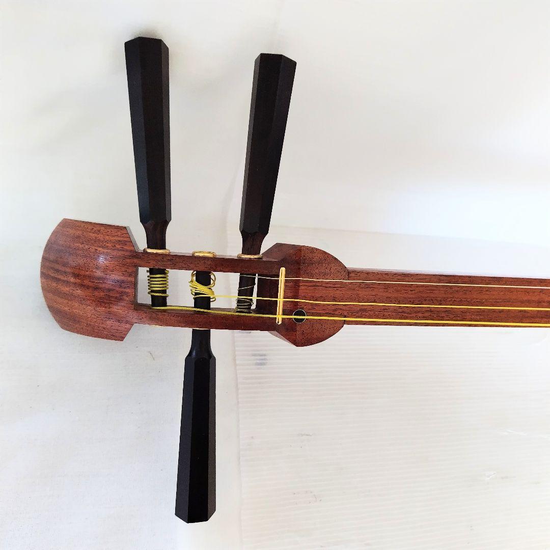 訳有り[破れ]三味線　花梨　民謡　長唄用　ハードケース付き