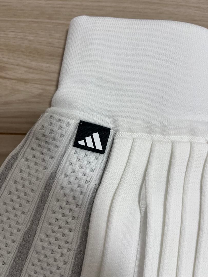 新品　アディダス　adidas ゴルフ　モックネック　スカート　セットアップ　M