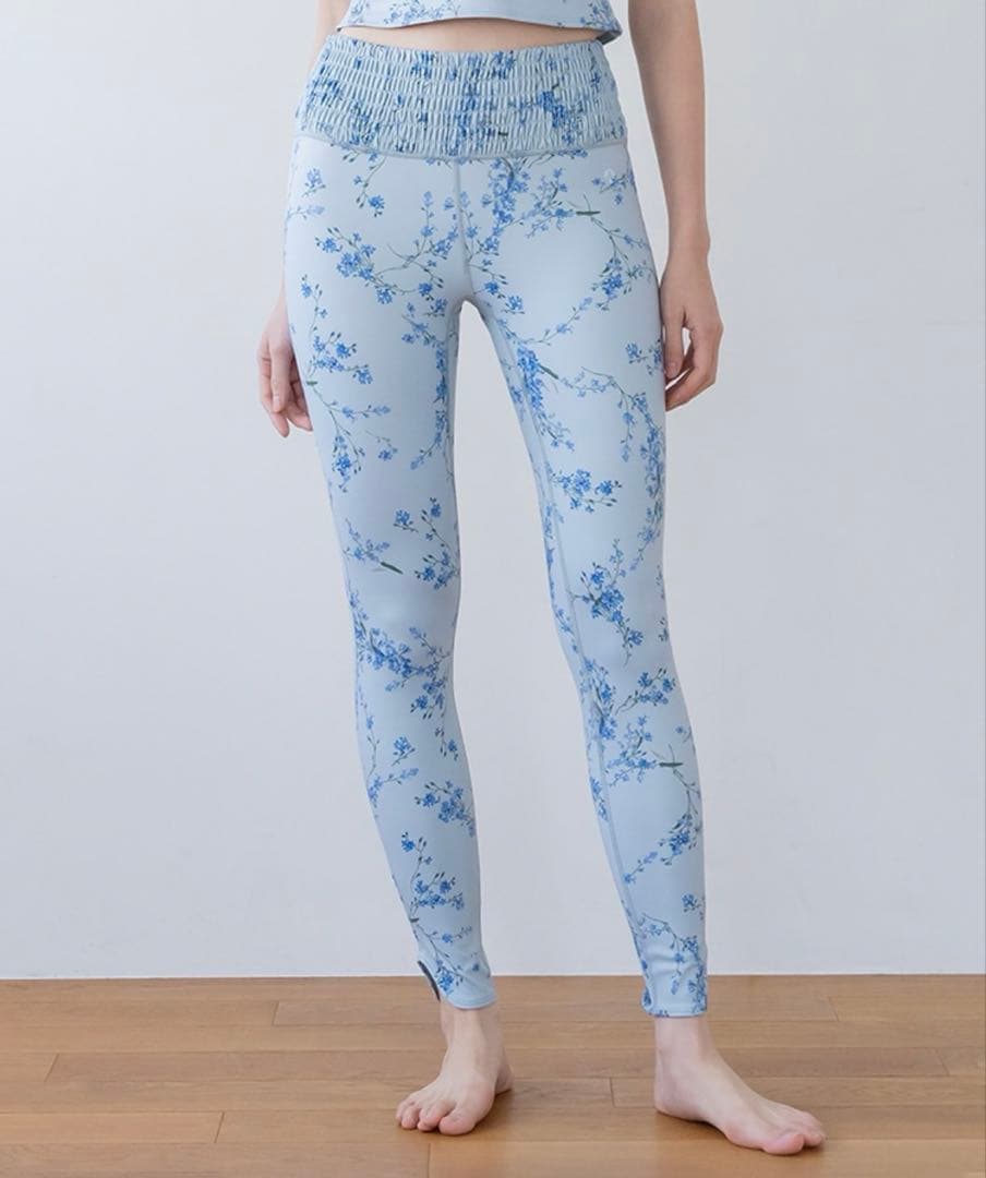 【値下げ】SUKALA 新品 スプリングフラワーキャミソール L LAVA ヨガ