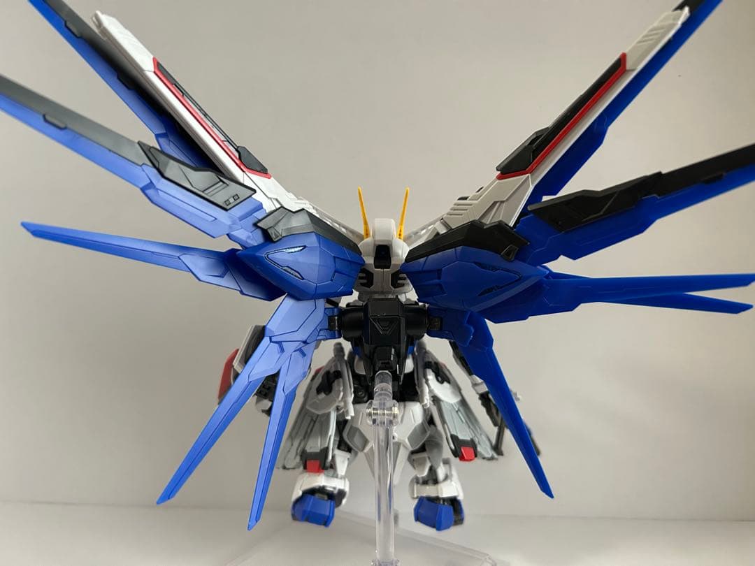 MGSD フリーダム、バルバトス、ウイングゼロEW HGマイティーストライク