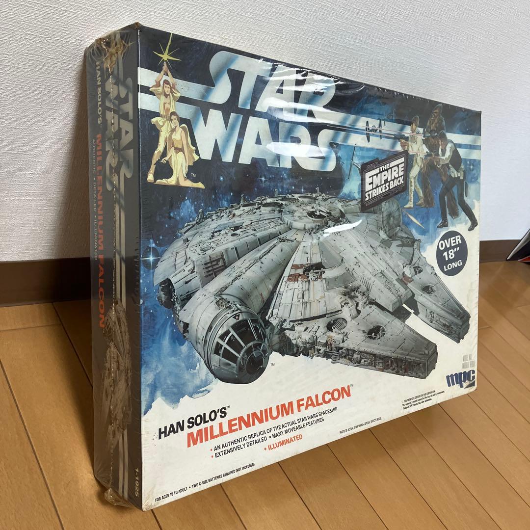 ミレニアム・ファルコン　mpc 未開封