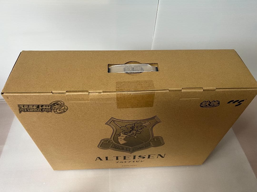 CCSTOYS 鉄魄 スーパーロボット大戦OG アルトアイゼン　修正台座付き