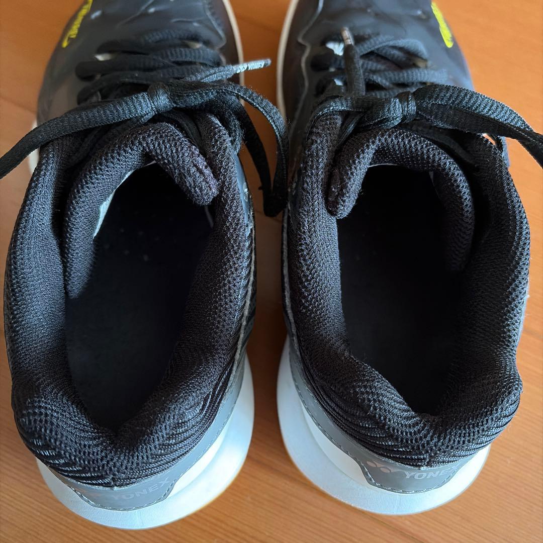 ヨネックス　バドミントンシューズ　24.5