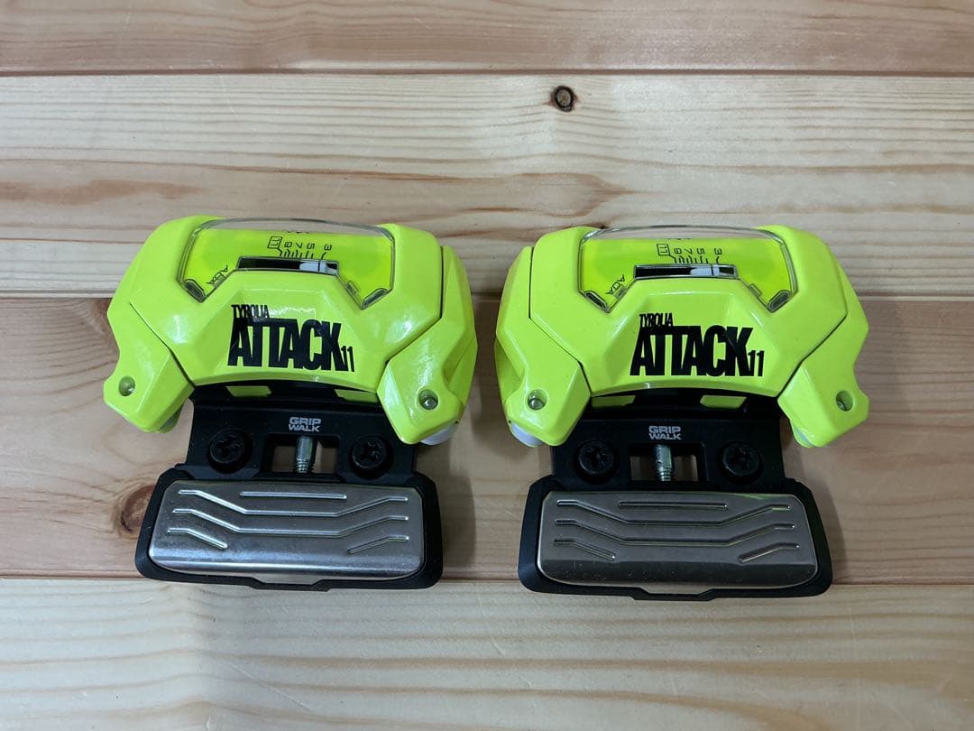 【新品未使用品】チロリア　ATTACK 11 ビンディング イエロー