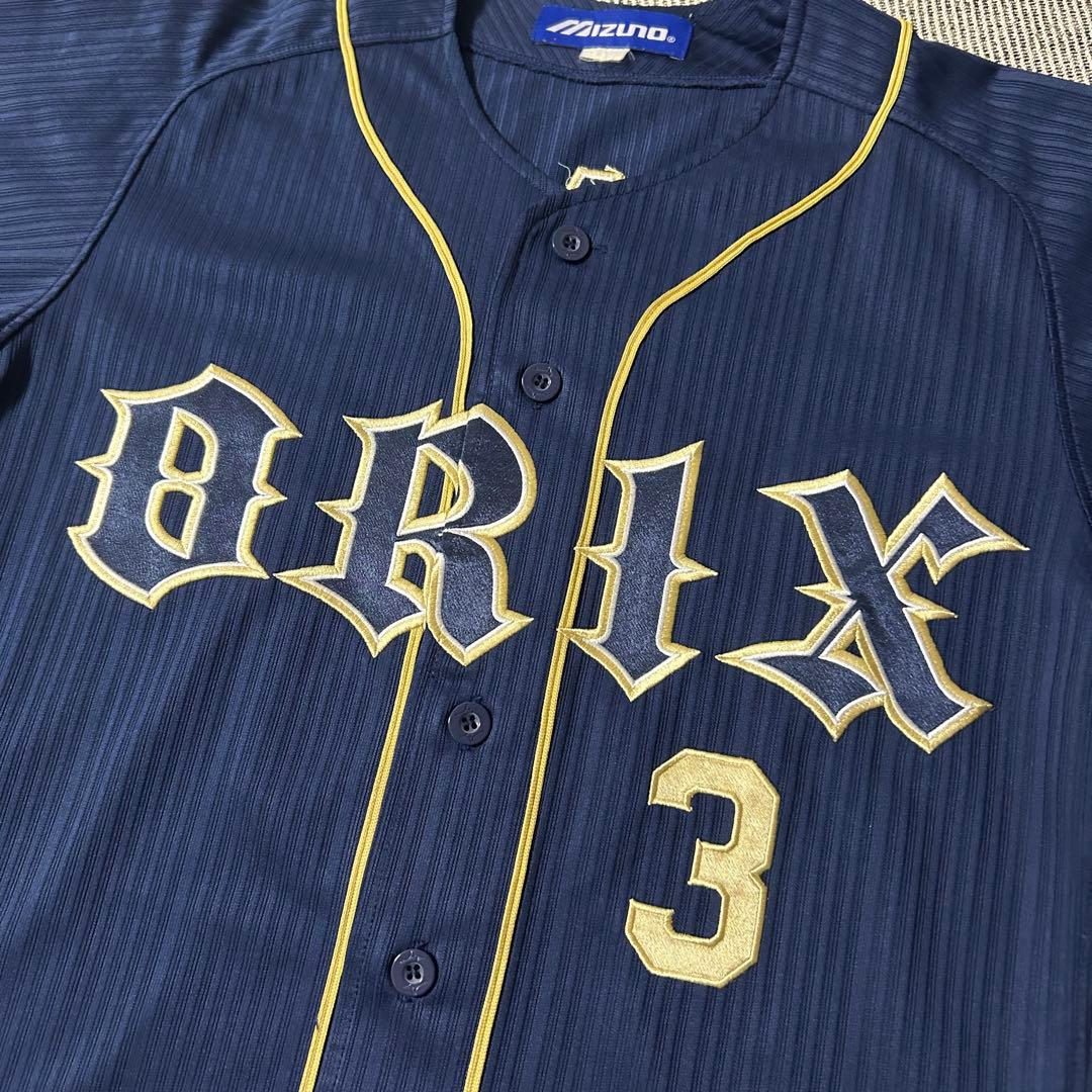 オリックスバファローズ 安達了一選手3 サイン入りビジターユニフォーム
