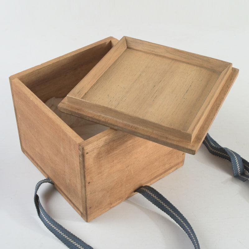 茶道具　楽焼　佐々木松楽造　黒楽茶碗　時代箱付　V　9458