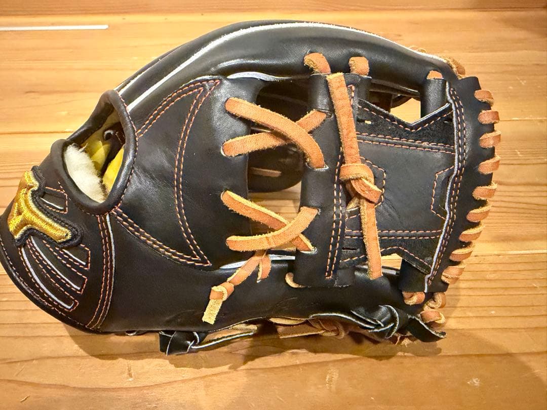 Mizuno Pro 硬式グローブ ブラック/ブラウン