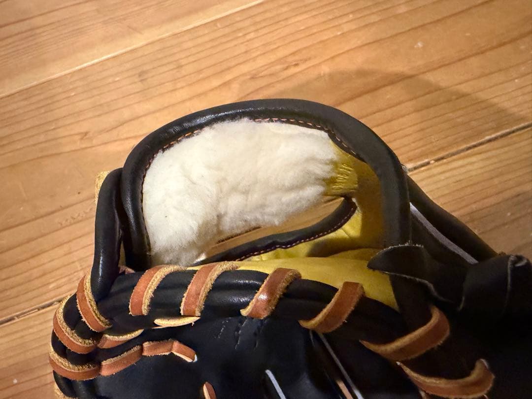 Mizuno Pro 硬式グローブ ブラック/ブラウン